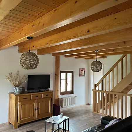 Apartament Ancienne Ferme De Charles *